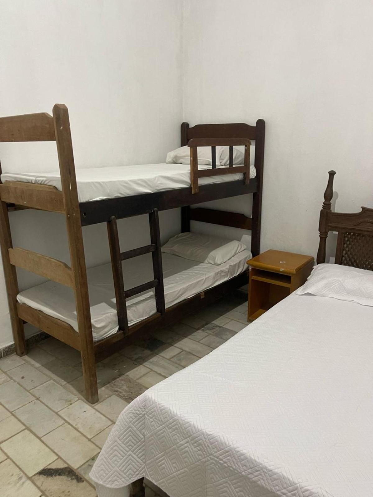 Vila Iriri - Pousada E Camping Аншиета Экстерьер фото