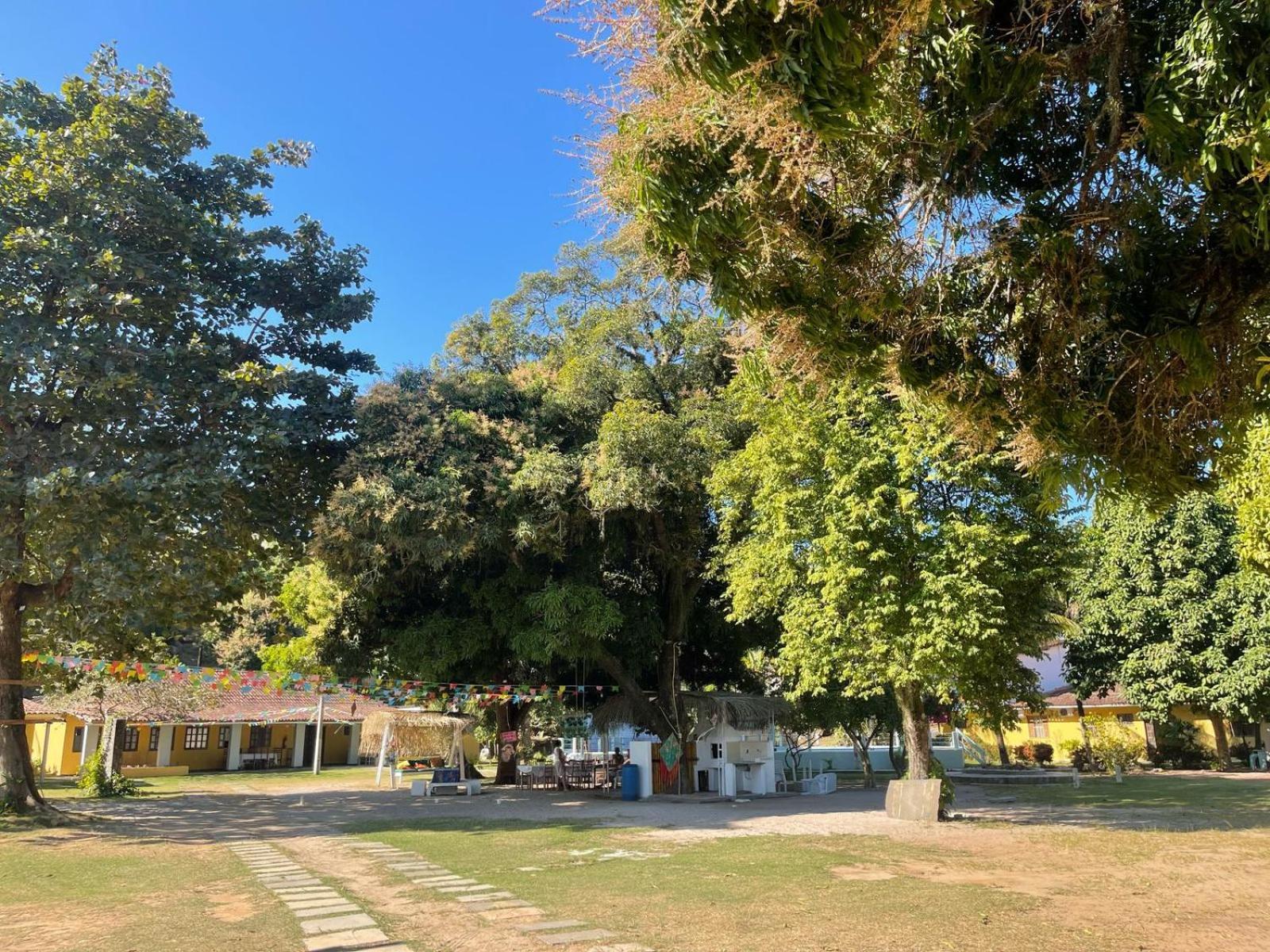 Vila Iriri - Pousada E Camping Аншиета Экстерьер фото