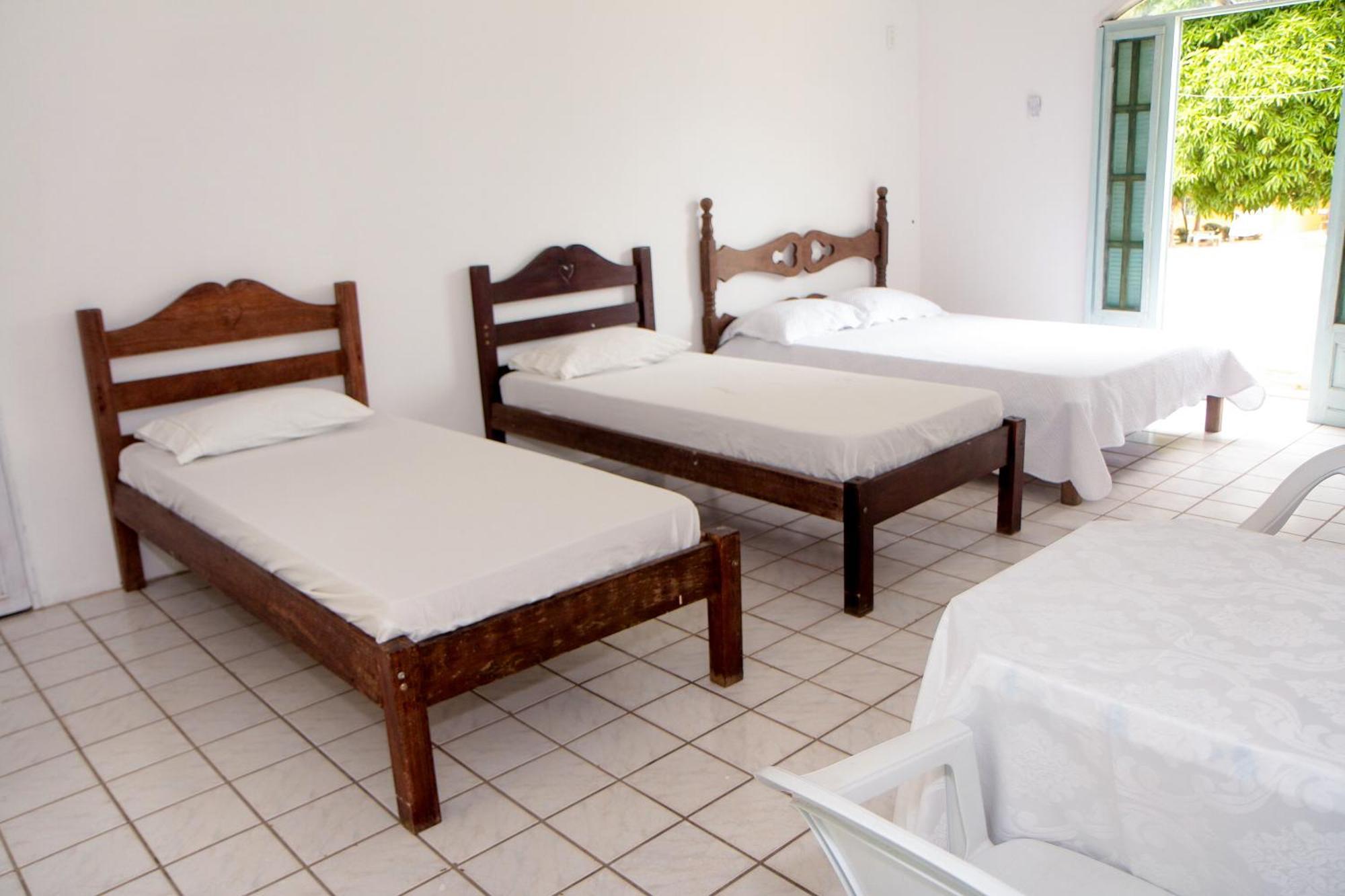 Vila Iriri - Pousada E Camping Аншиета Экстерьер фото
